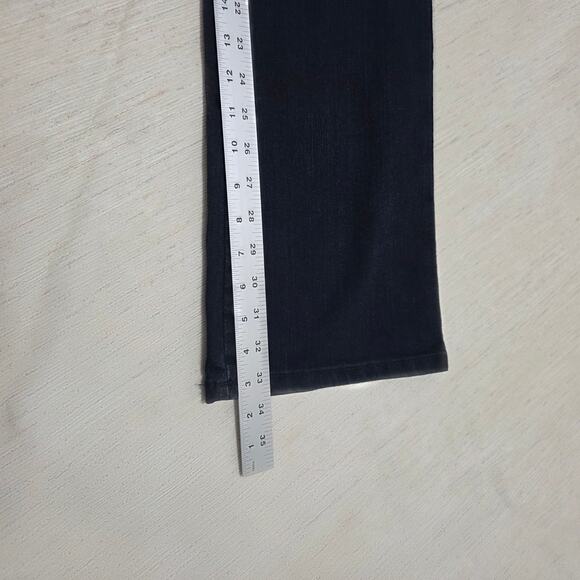 Michael Kors Woman's Flare Bottom Blue Jeans size 6 - Picture 5 of 5